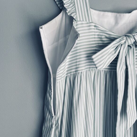 Gal Meets Glam Maxi Dress  12 Jasmine Ruffle Tier Maxi Green Stripe Cottagecore - Picture 6 of 16